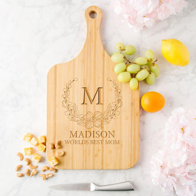 Personalized Handled Cutting Boards for Mom -  - Completeful
