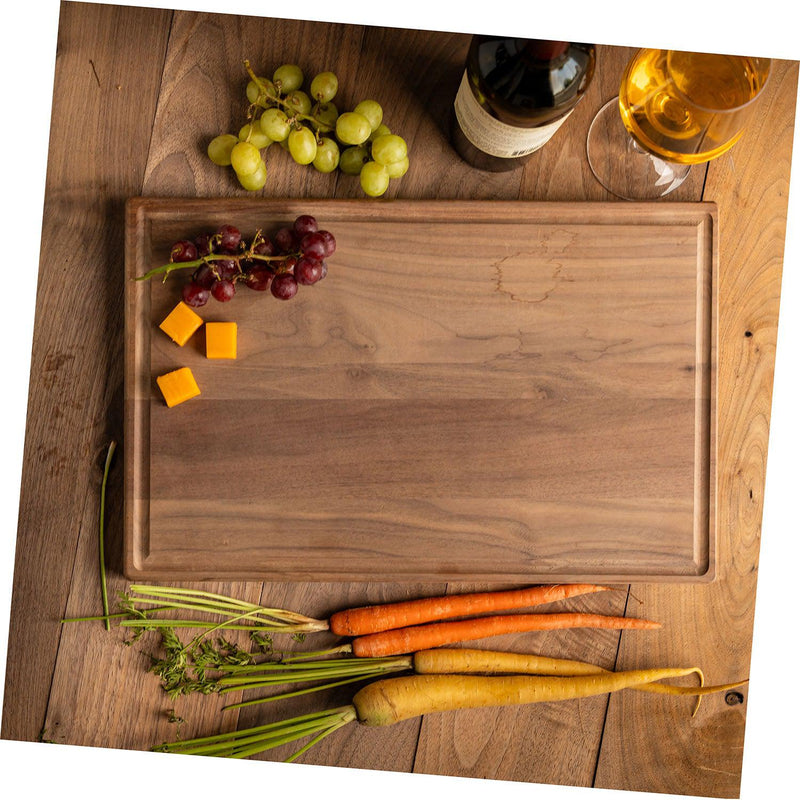 Personalized 11x17 Friendsgiving Cutting Board with Grooves -