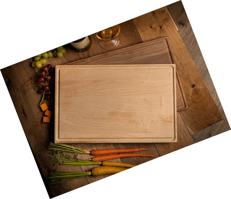 Personalized 11x17 Friendsgiving Cutting Board with Grooves -