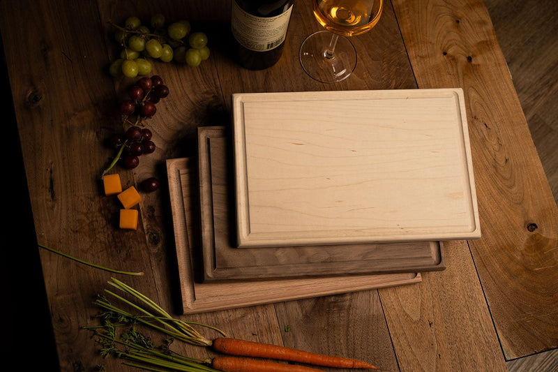 Personalized 11x17 Friendsgiving Cutting Board with Grooves -