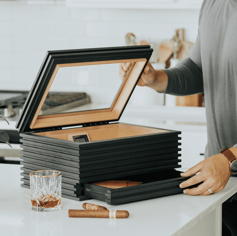 KOBI Glass Top Humidor -