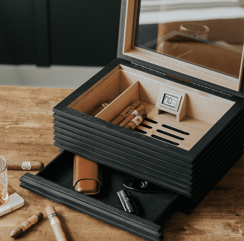 KOBI Glass Top Humidor -