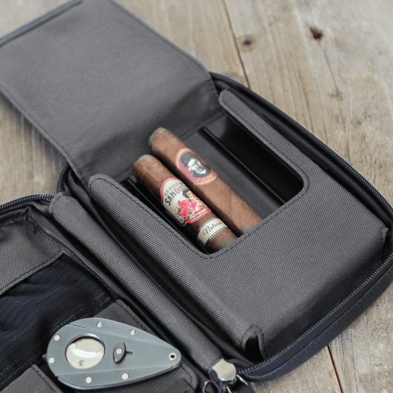 Flint Travel Leather Cigar Case -