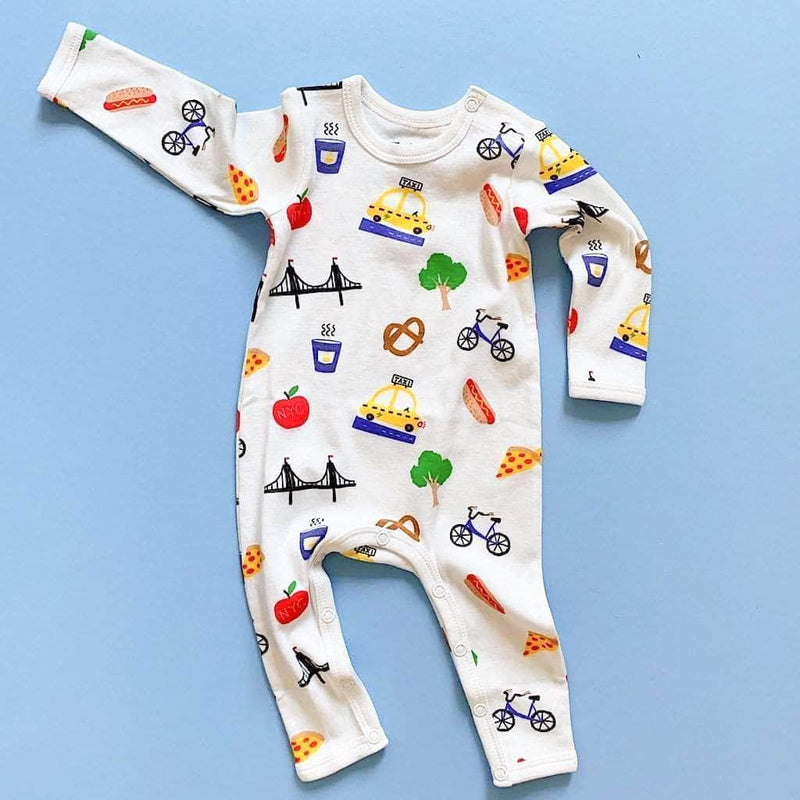 Organic Baby Gift Set - New York Onesie, Bib & NYC Rattle Toys | Hot dog, Pretzel & Taxi -