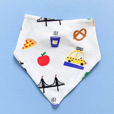 Organic Baby Gift Set - New York Onesie, Bib & NYC Rattle Toys | Hot dog, Pretzel & Taxi -