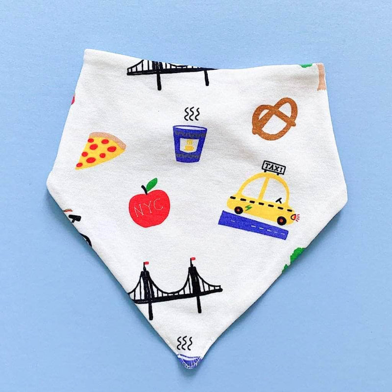 Organic Baby Gift Set - New York Onesie, Bib & NYC Rattle Toys | Hot dog, Pretzel & Taxi -