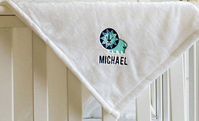 Personalized Embroidered Baby Blankets with Animal Designs - White - Qualtry