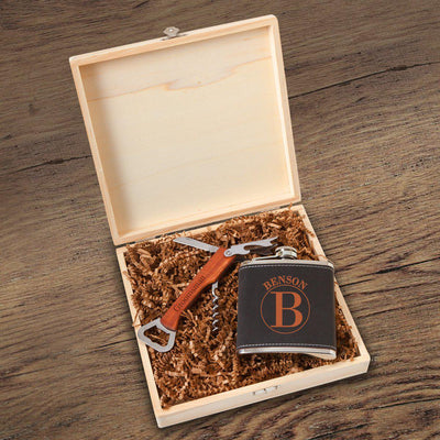 Personalized Dunbar Groomsmen Flask Gift Box - Circle - JDS