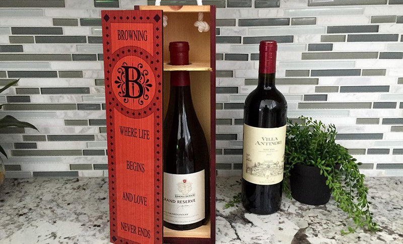 Personalized Decorative Wine Case -  - Qualtry