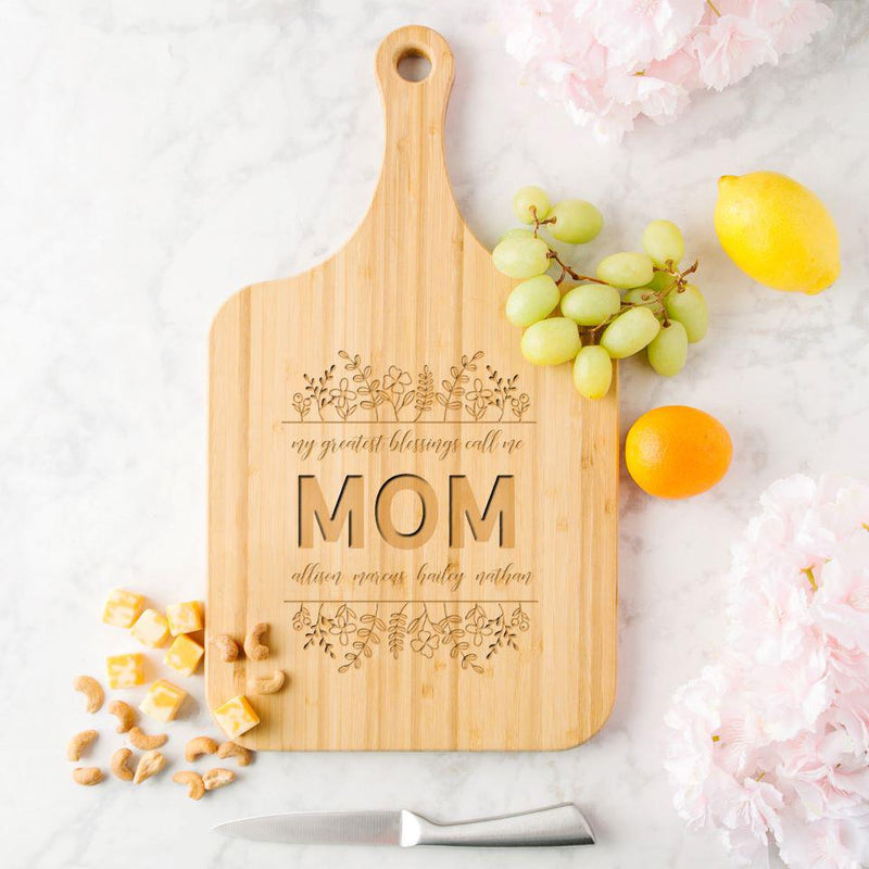 Personalized Handled Cutting Boards for Mom -  - Qualtry