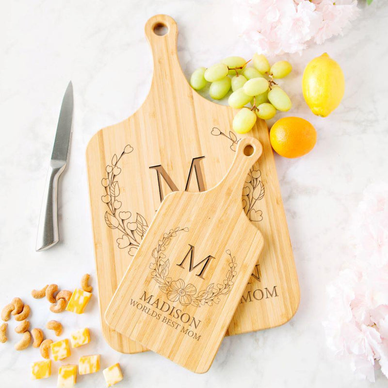 Personalized Handled Cutting Boards for Mom -  - Completeful