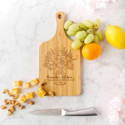 Personalized Handled Cutting Boards for Mom -  - Completeful