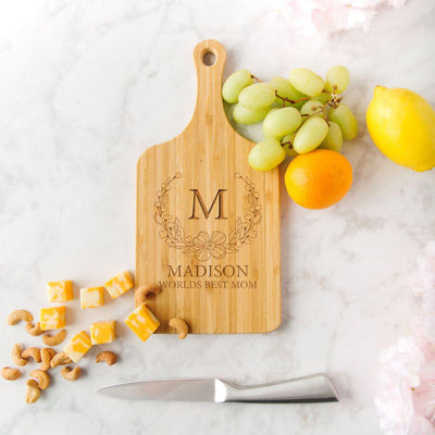 Personalized Handled Cutting Boards for Mom -  - Completeful