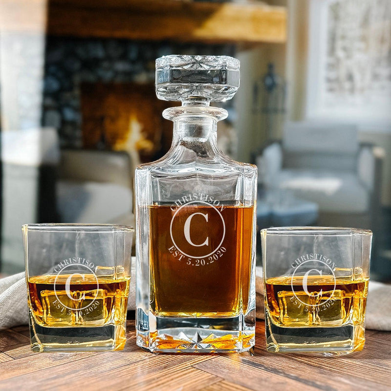 Personalized Square Decanter Set - Circle