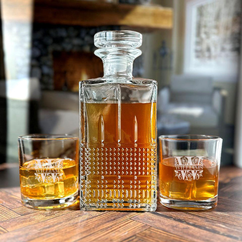 Executive Decanter Set with 2 Personalized Glasses -  - JDS